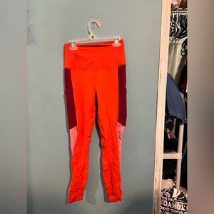 Fabletics size S PowerHold athletic leggings with pockets